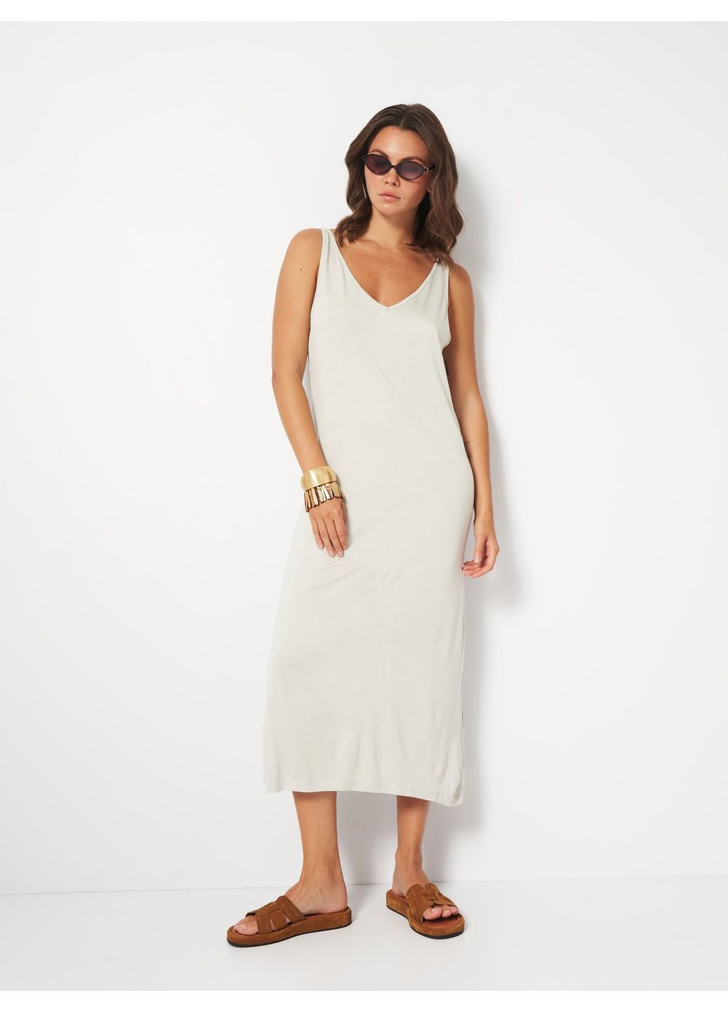 Светло-серое платье б/р H&M однотонное