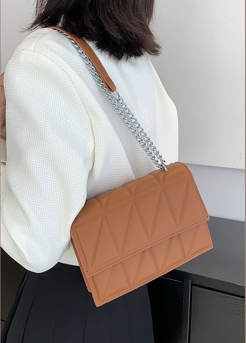 Женская сумка кросс-боди на цепочке коричневая No Brand (290665274)