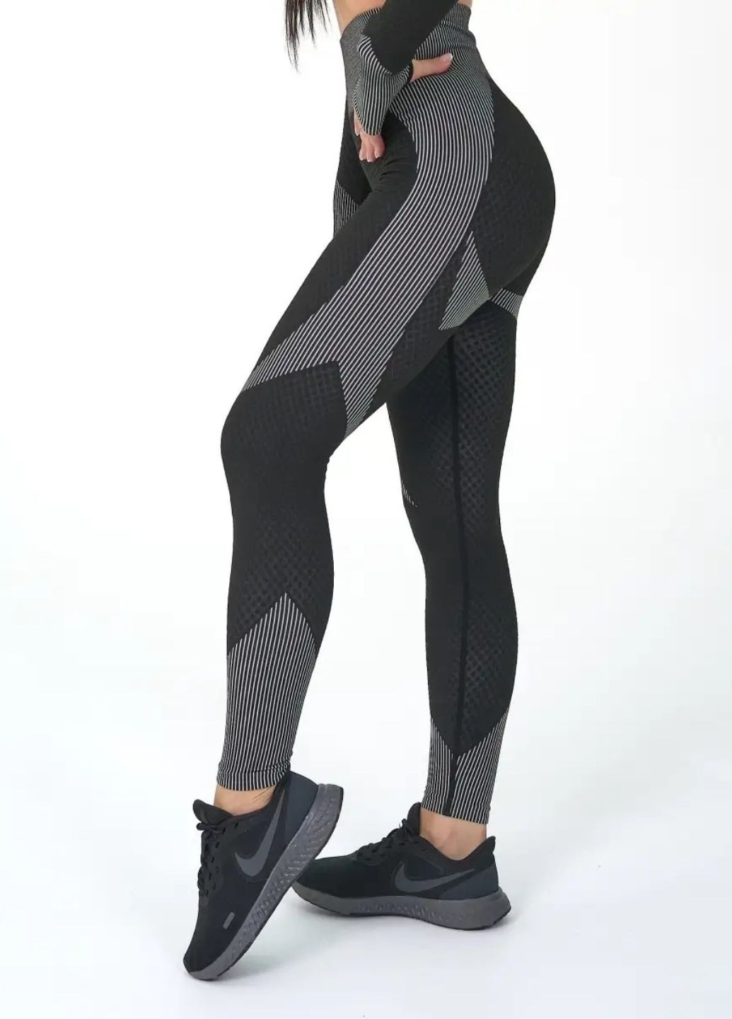Легінси спортивні чорні з геометричним візерунком (70062) FitFiesta (329193891)