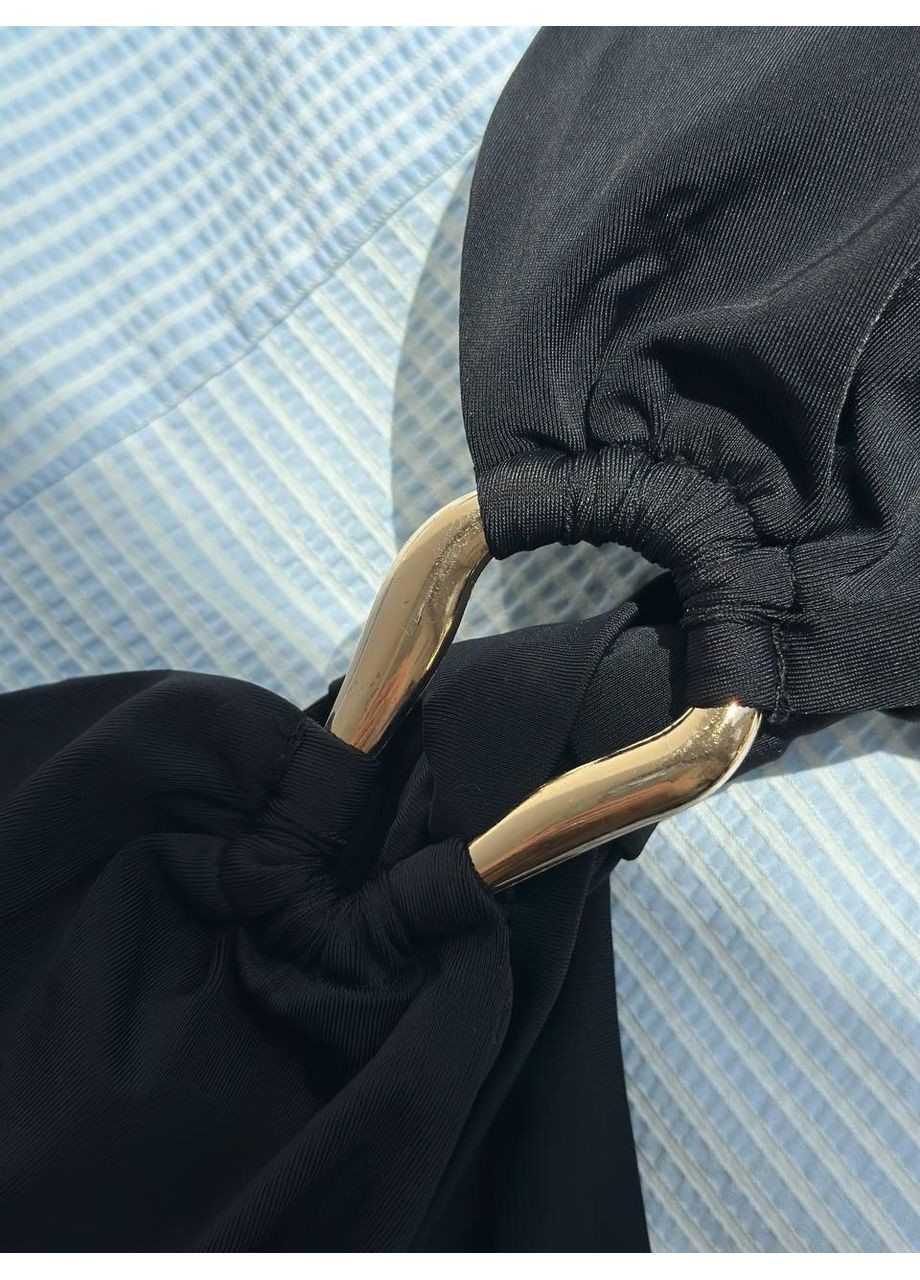 Чорний літній жіночий купальник роздільний з металевими кільцями / жіночий купальник чорний бандо з декоративними елементами / жіночий ст No Brand