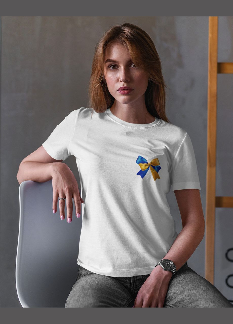 Белая летняя футболка женская с украинской символикой хаки 44 Mishe 200040010