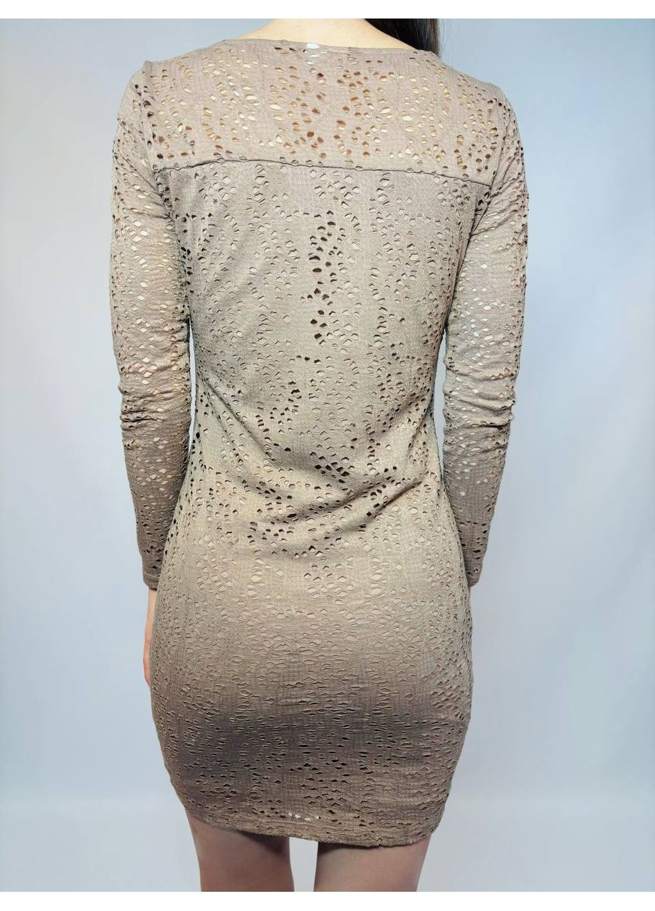 Бежевое платье Vila