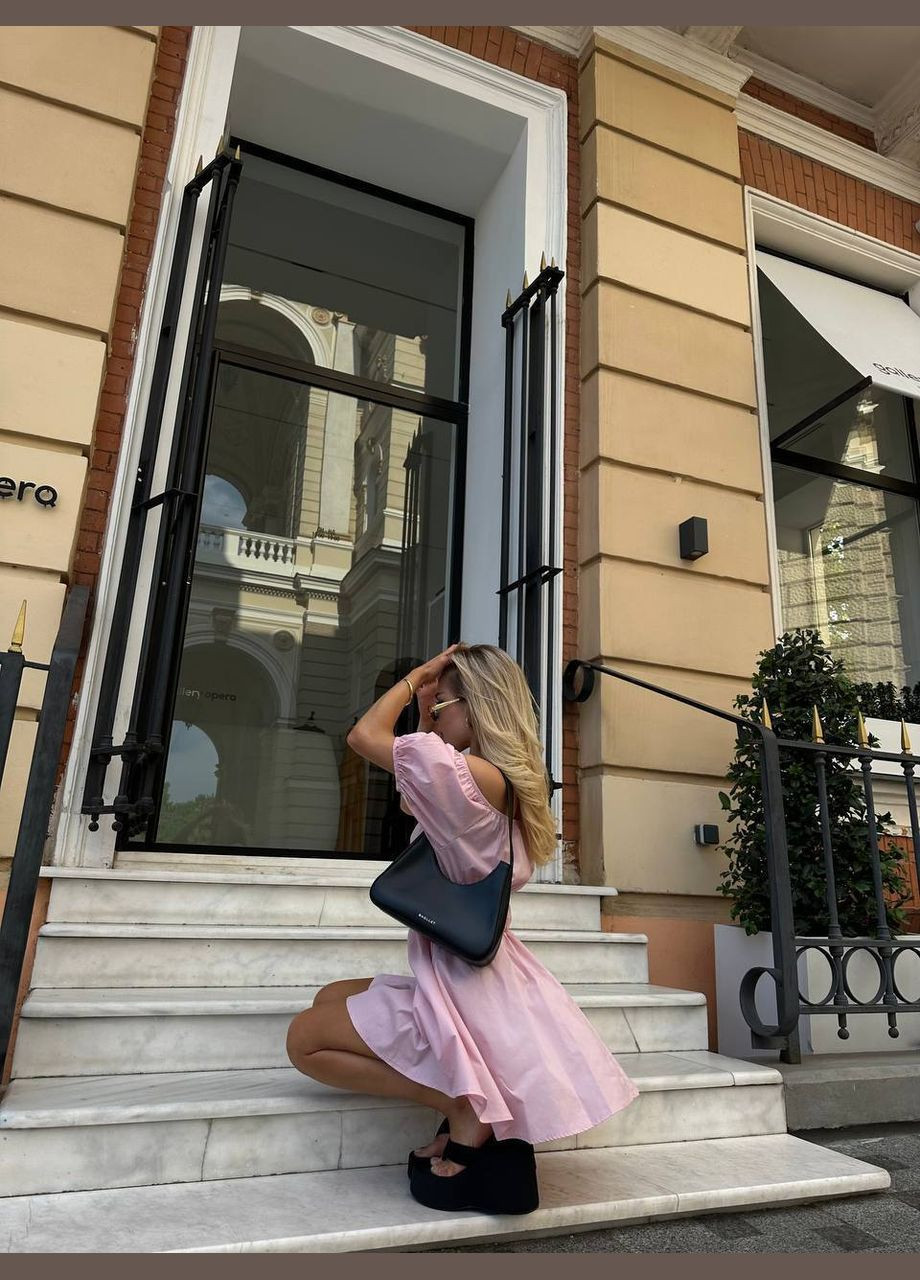 Розовое повседневный платье женское с открытыми плечами Україна однотонное