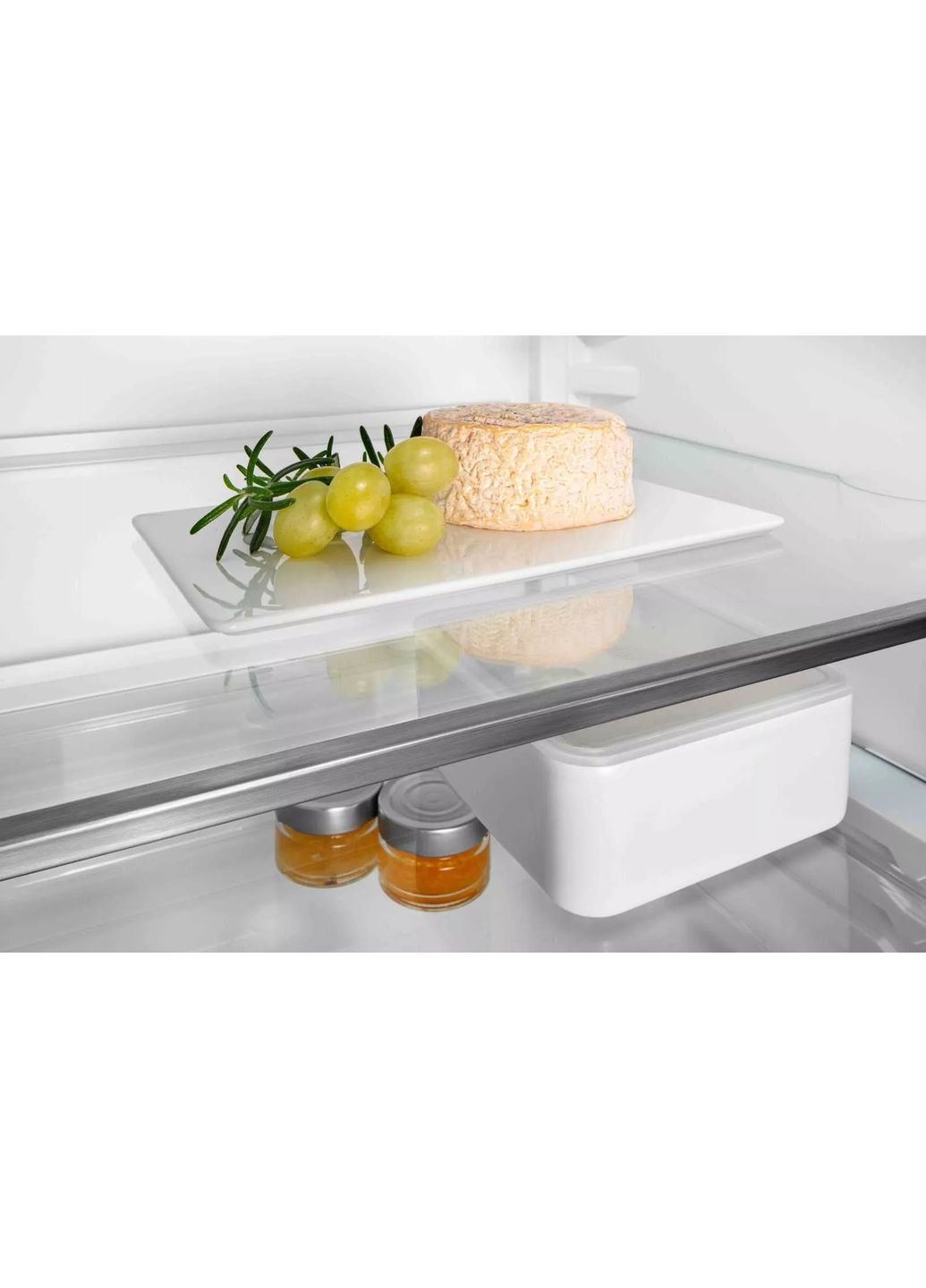 Холодильник CBNC5723 з нижн. мороз., 201x60x68, холод.від.-255 л, мороз.від.-94л, 2 дв., A++, NF, LIEBHERR (364275035)