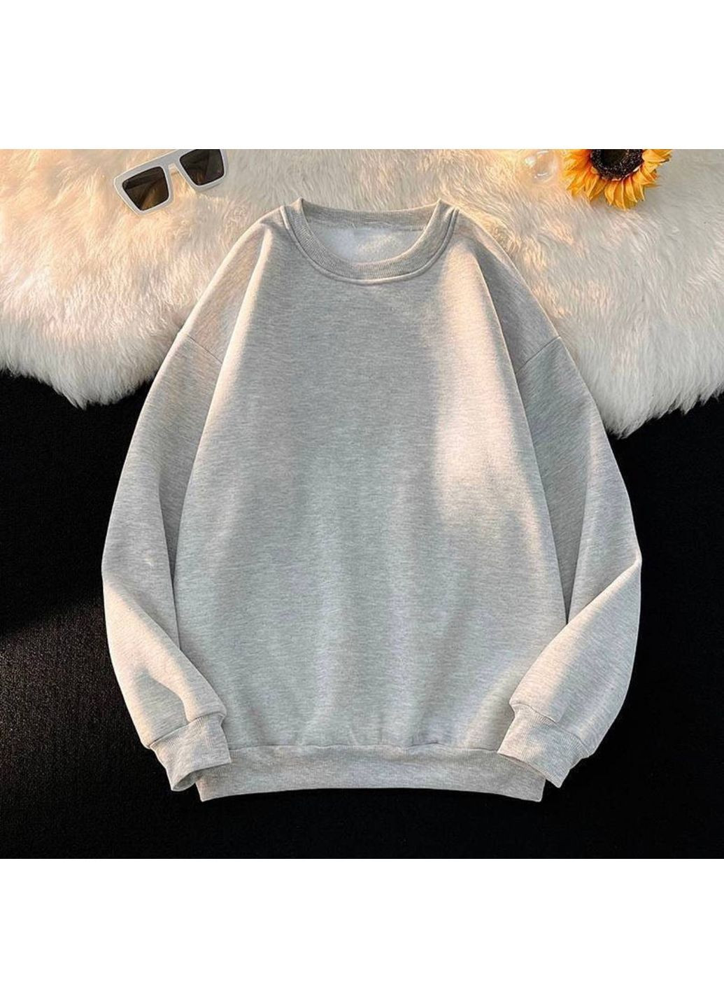 Серый свитшот (369625151)