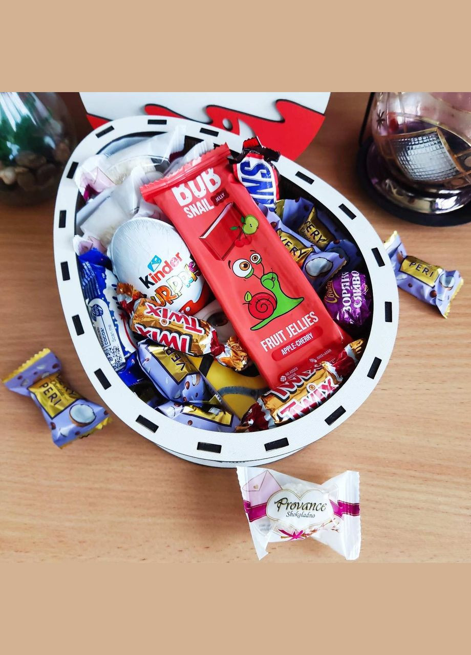 Подарочный бокс киндер с конфетами для ребенка или девушки на новый год день рождения 8 марта (ar108) No Brand (315888820)