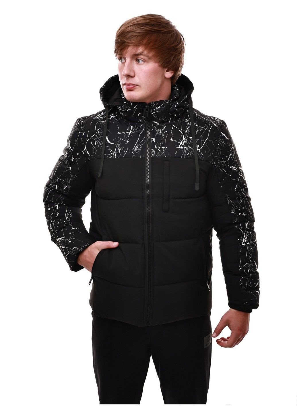 Чорна куртка зимова чоловіча BIHOR