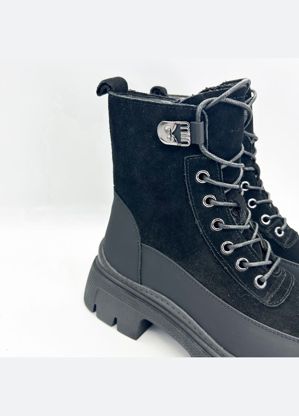 Зимние ботинки (р) замша 0-1-1-z-80795-c-1-f-1 Danler