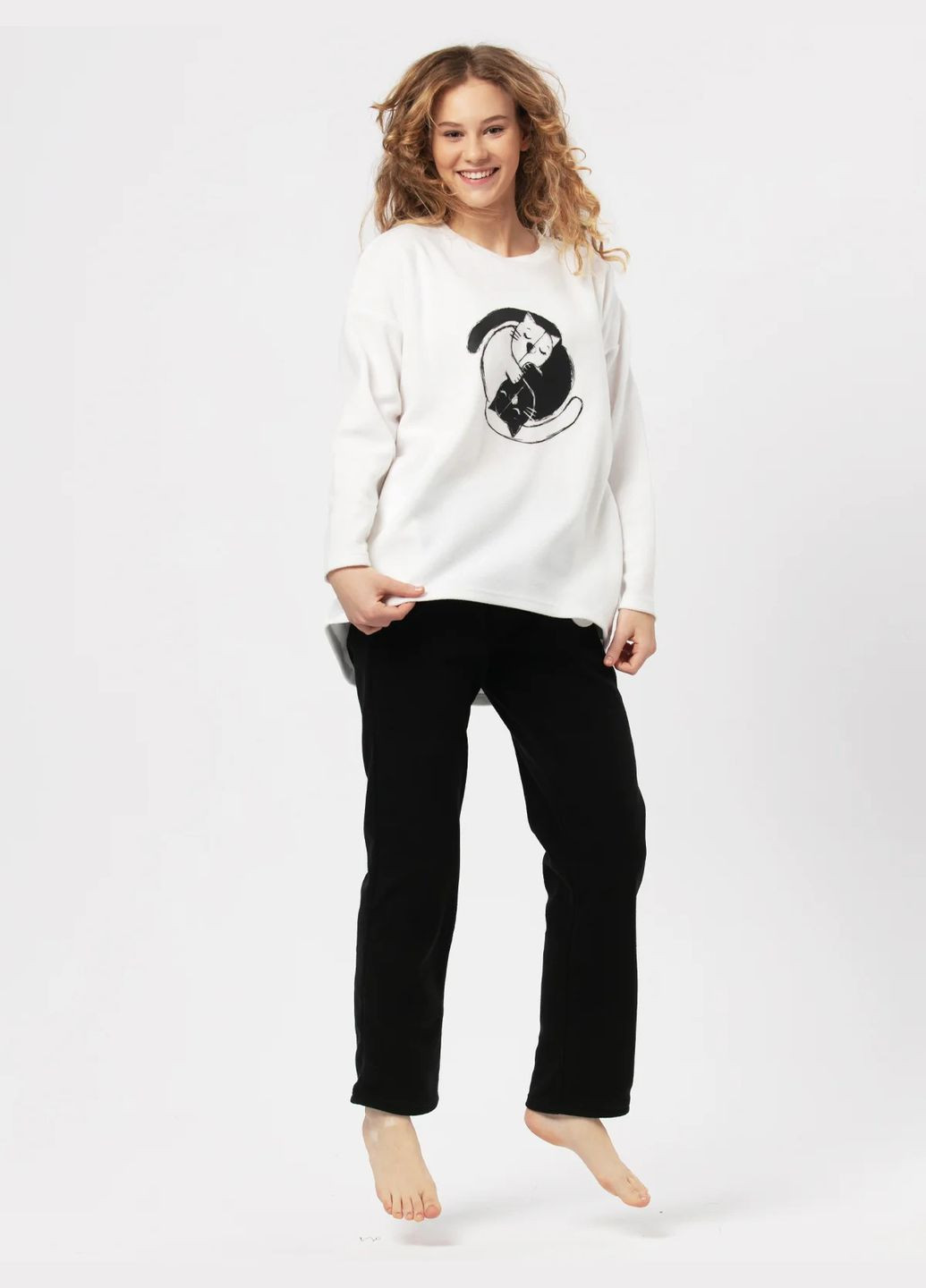 Чорно-біла зимня жіноча тепла флісова піжама кофта + брюки Key