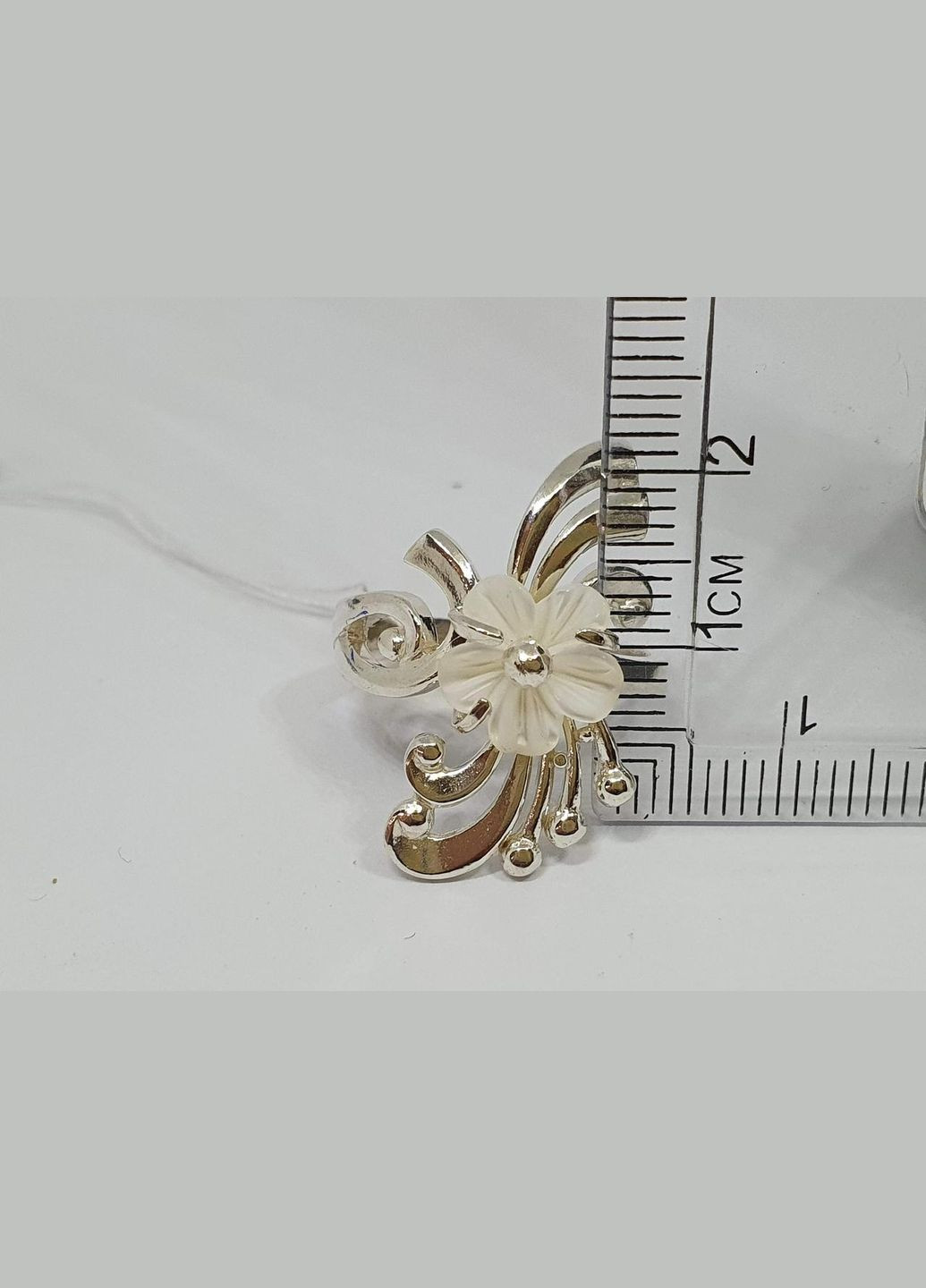 Срібна каблучка з перламутром. 041332 No Brand (296595004)