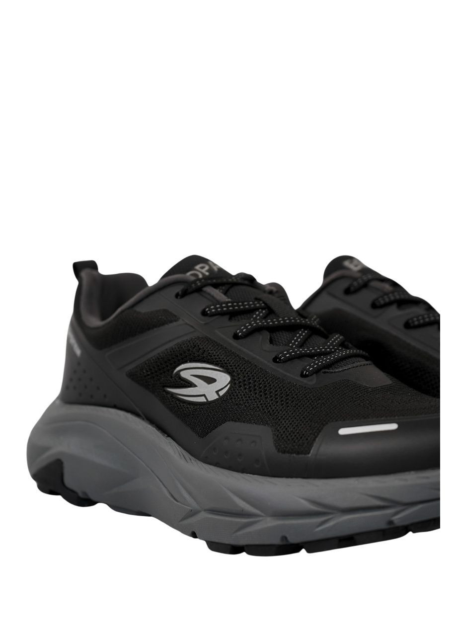 Черные демисезонные мужские кроссовки черные сетка Eopaia