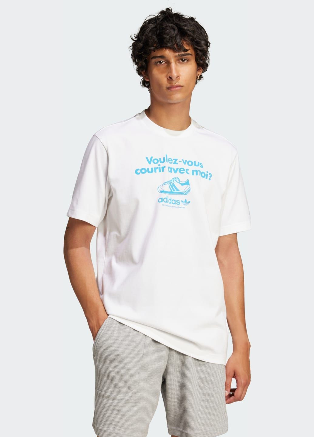 Белая футболка graphic adidas