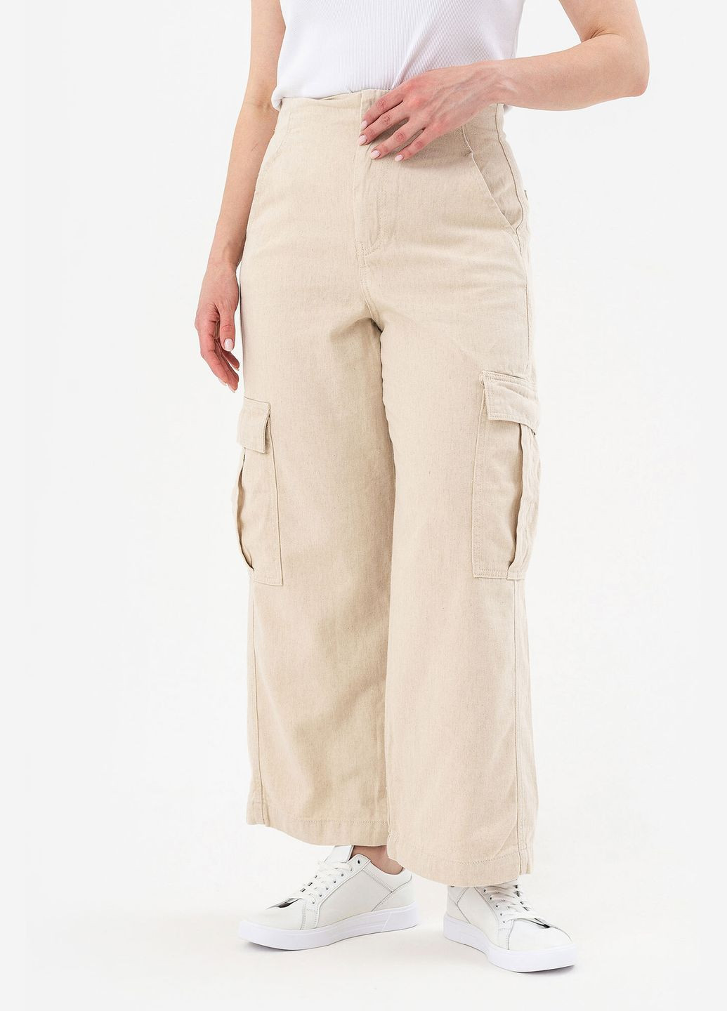 Широкі жіночі джинси з накладними кишенями Denim - (302713885)