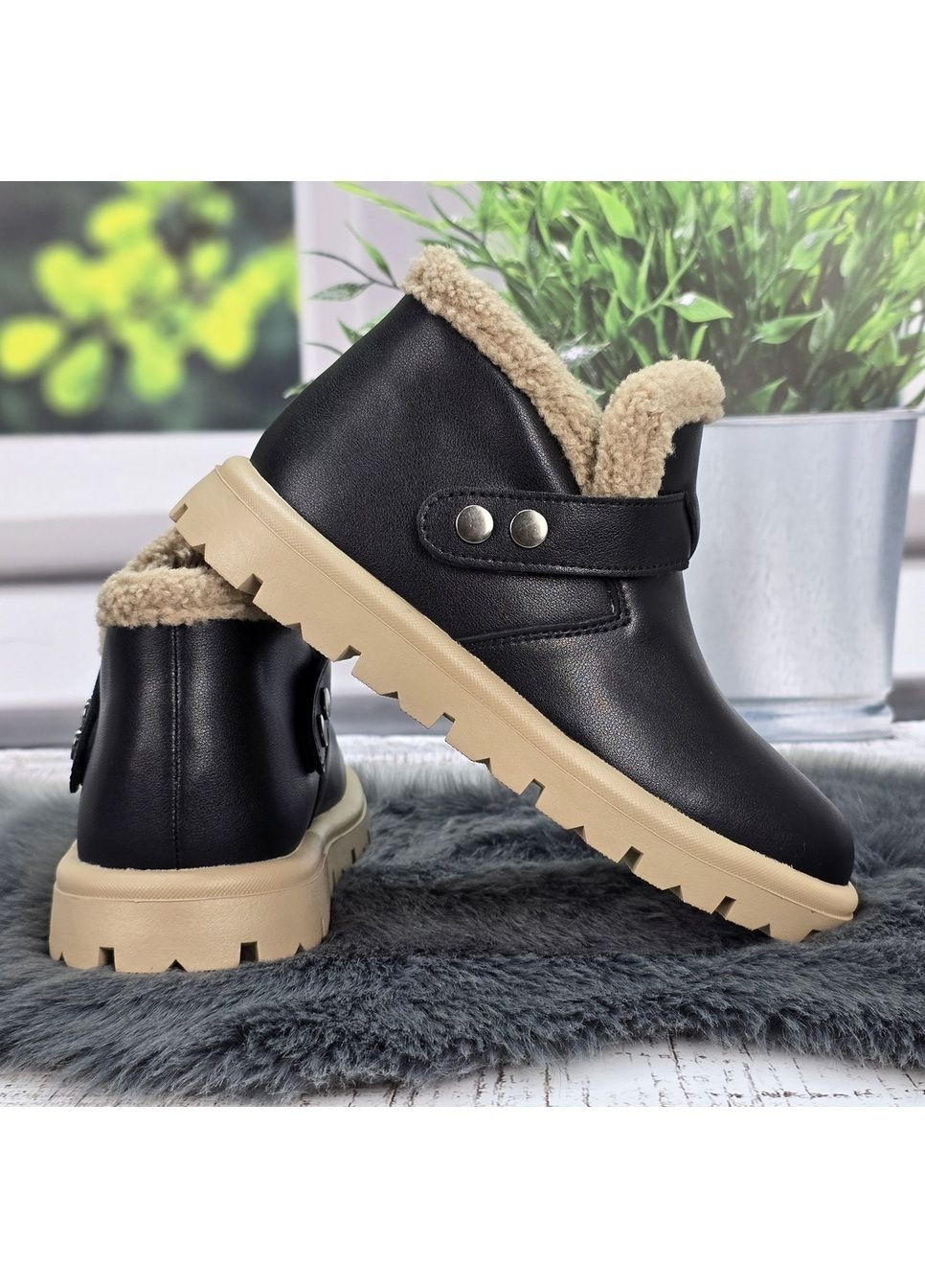 Зимние женские зимние ботинки из натуральной кожи на меху Hengji