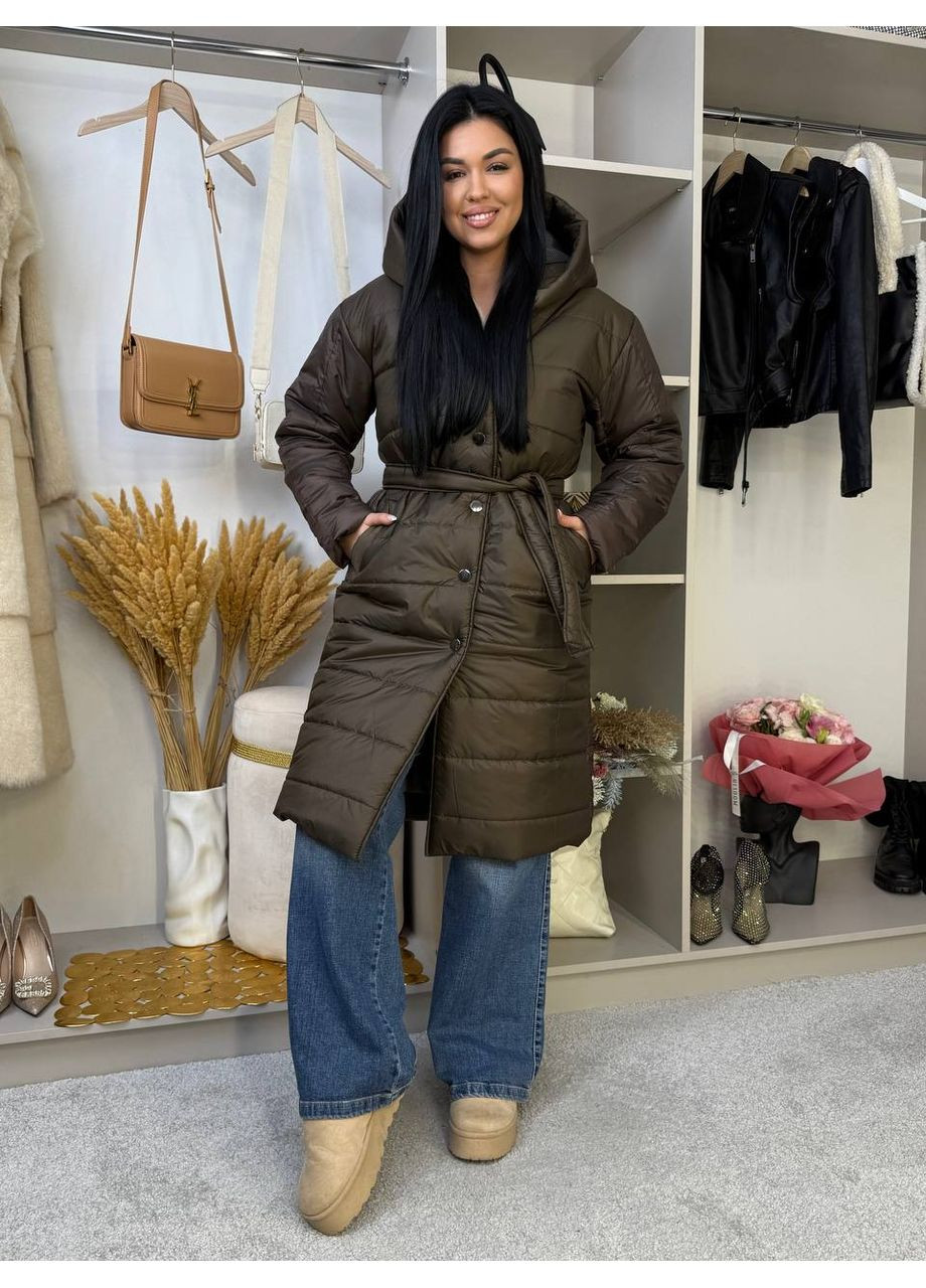 Коричневе демісезонне Зимове стьобане пальто з поясом та об’ємним капюшоном • тепле та стильне • ЗАМІРИ В ОПИСІ Vione