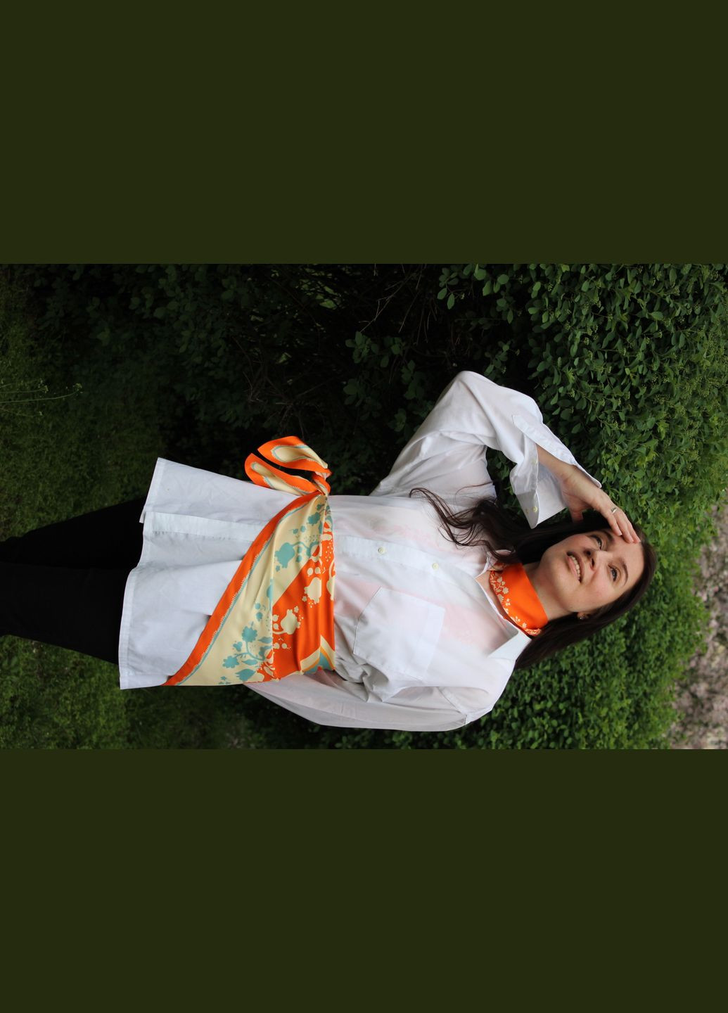 Шовкова хустина Квітуча Краса розміром 90x90 см червона Liane House (332795020)