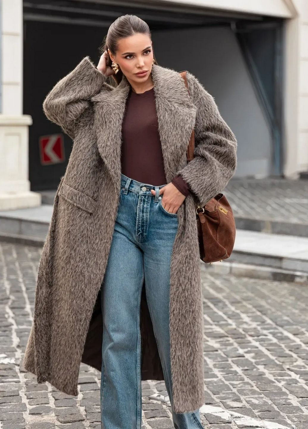 Темно-бежевое зимнее Пальто оверсайз Hot Fashion