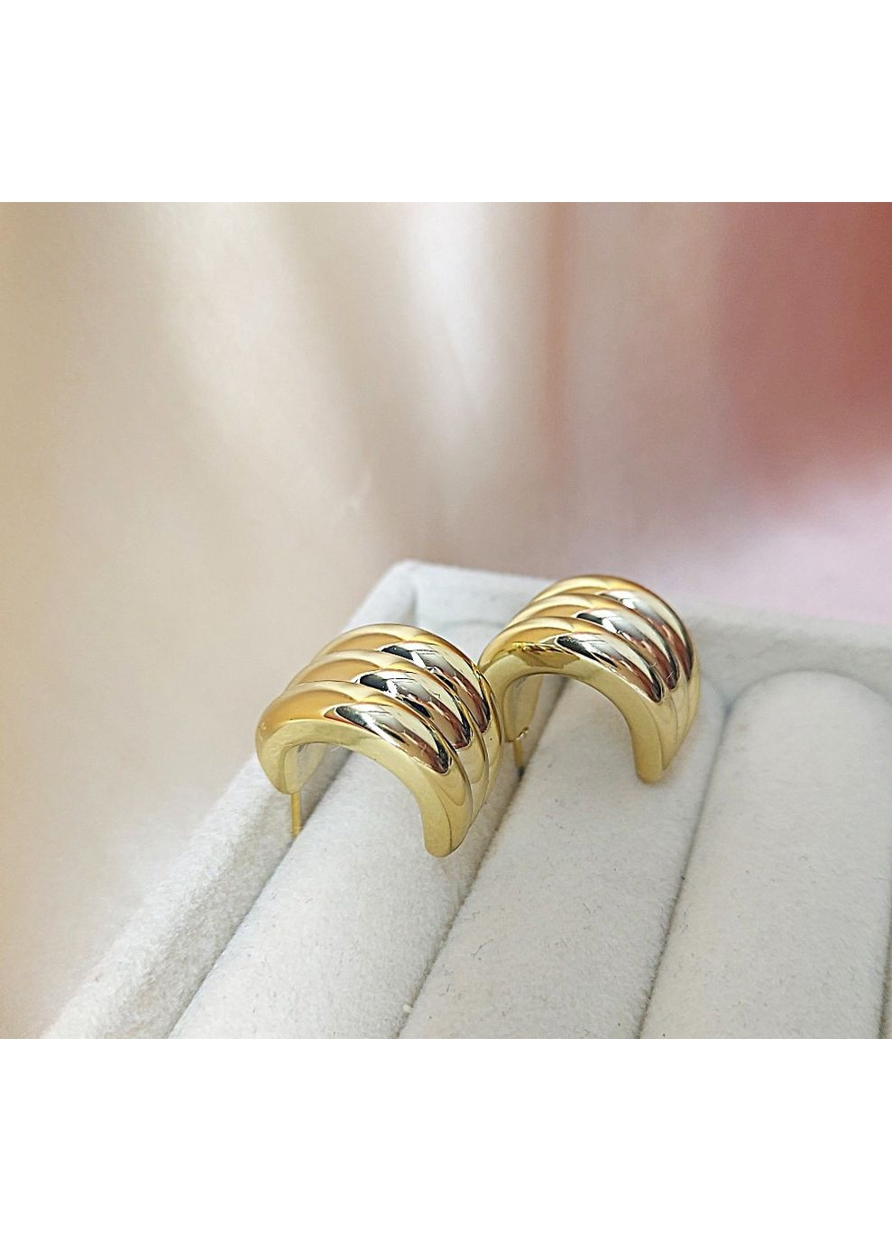 Сережки бижутерия Ребристые No Brand (352192052)