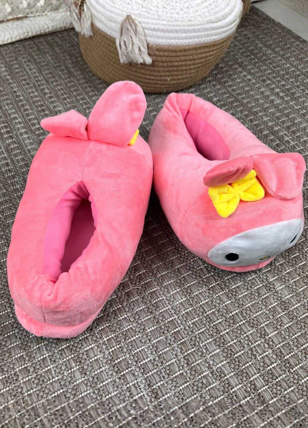 Розовые женские плюшевые домашние тапочки-игрушки мелоди нескользящая подошва My Kigu с вышивкой, с ушками