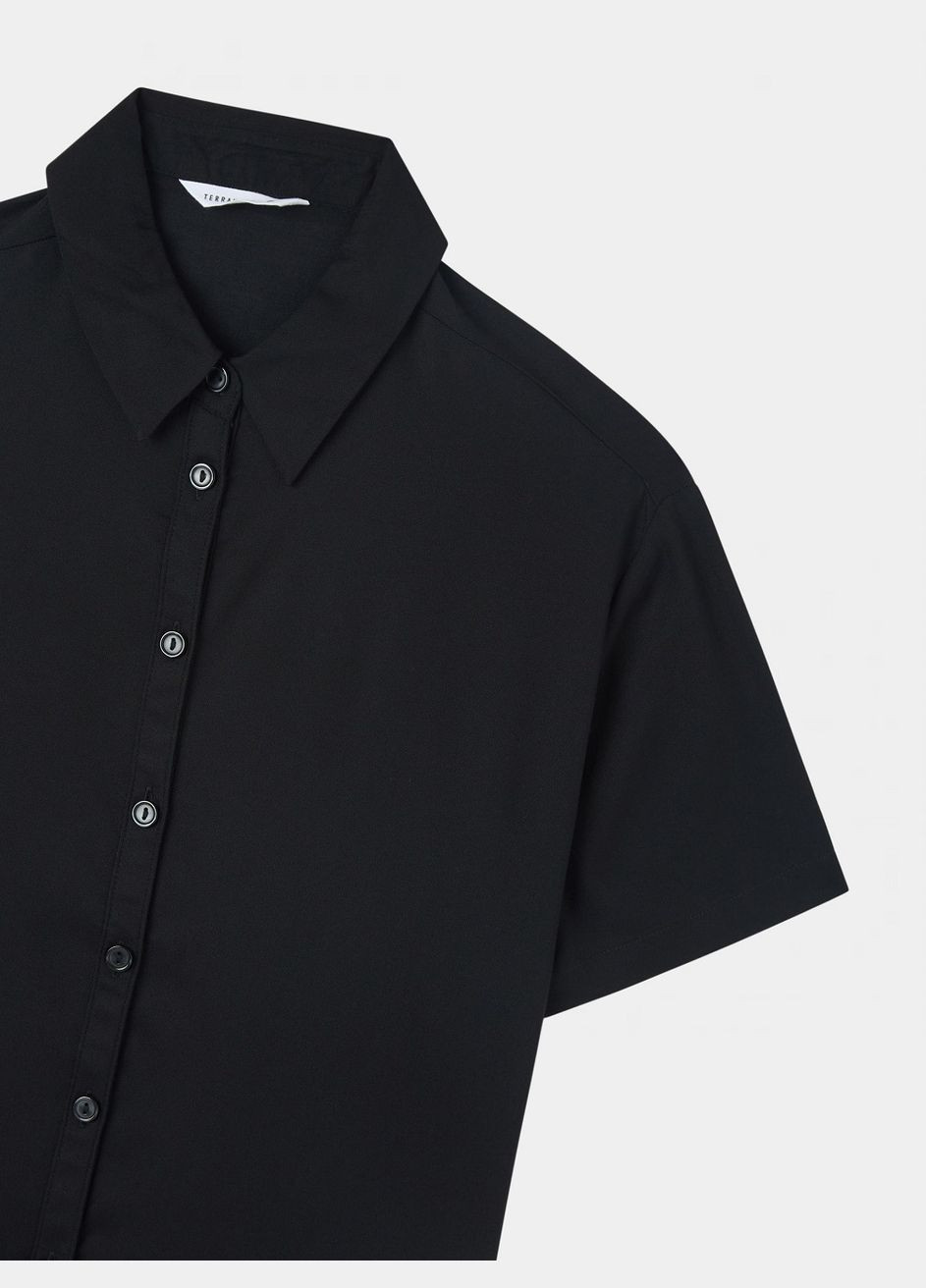 Черная рубашка однотонная Terranova