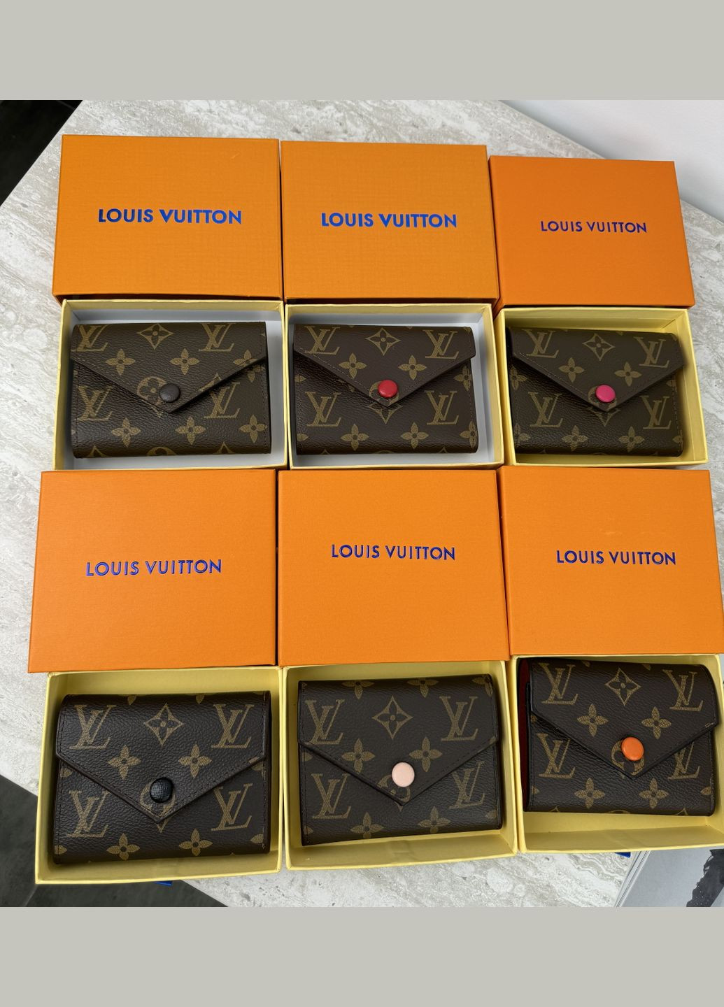 Гаманець Луї Вітон конверт міні- LUX якість No Brand (318095281)