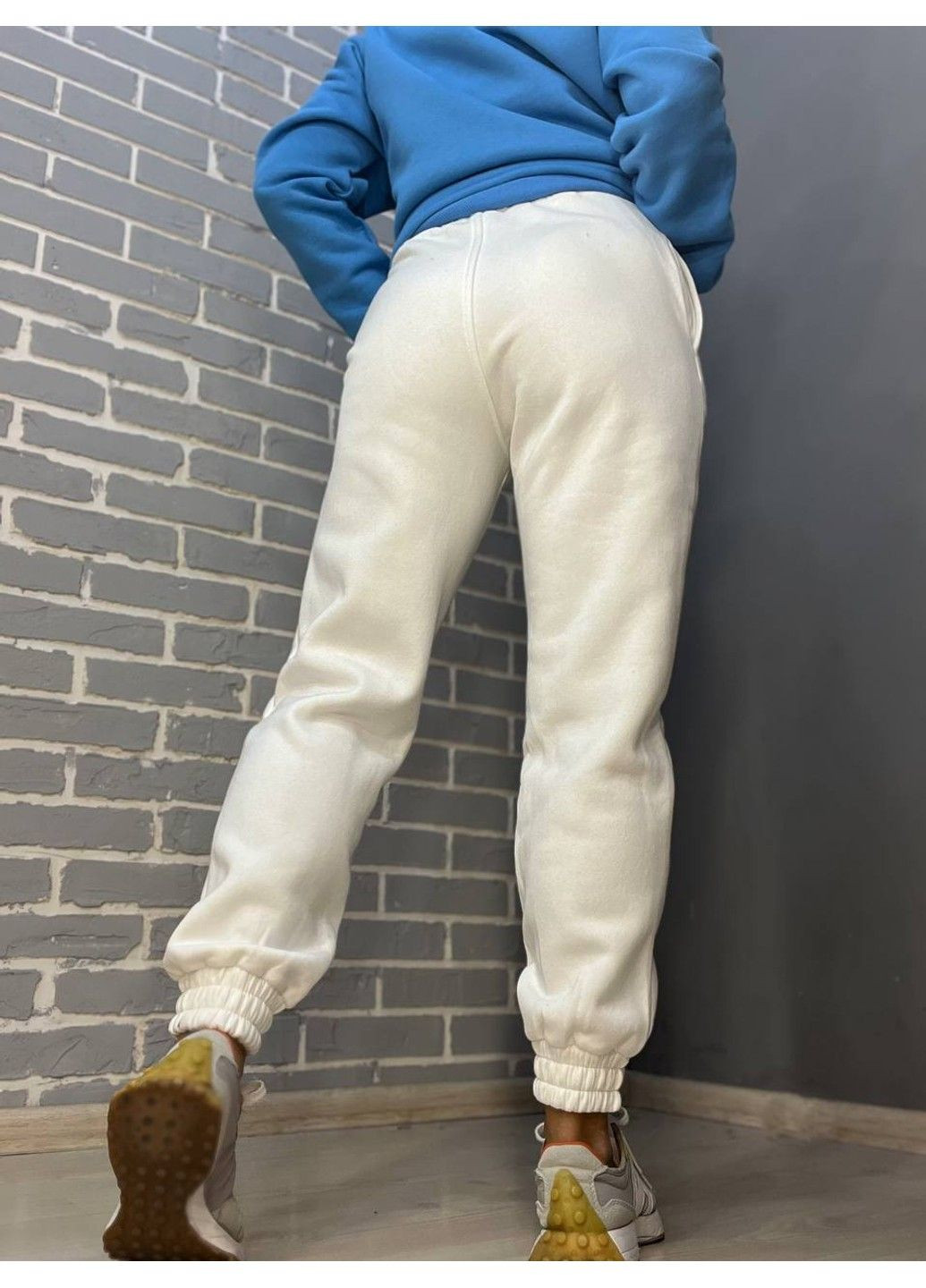 Костюм жіночий 399-488 спортивний утеплений світшот з написом оверсайз та штани на резинці Quzen (304062664)