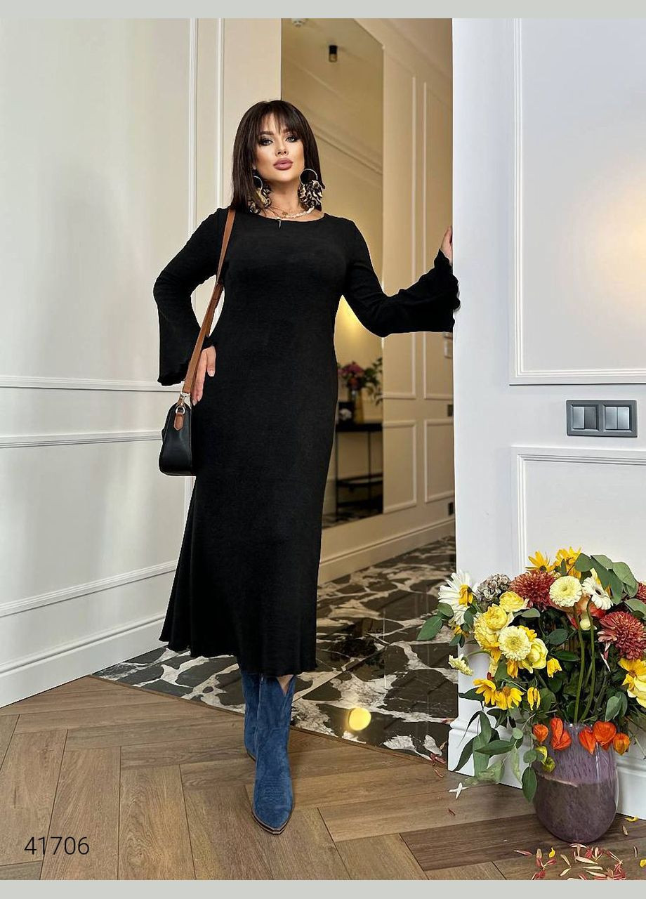 Черное повседневный платье ангоровое больших размеров Liton однотонное