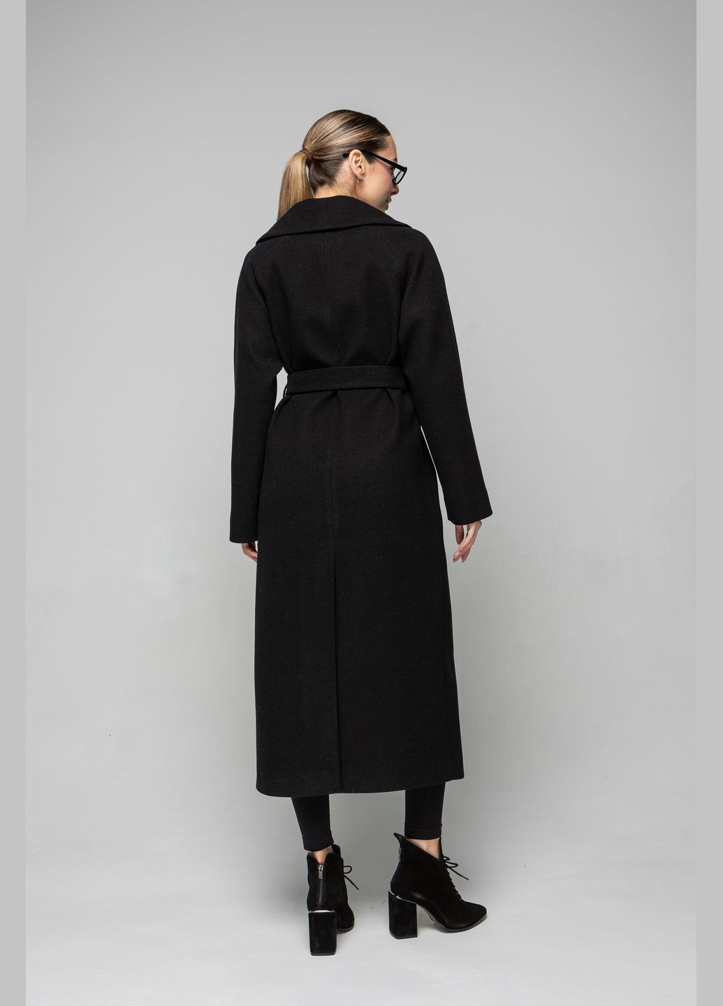 Чорне демісезонне Пальто Лондон однобортне O`zona milano