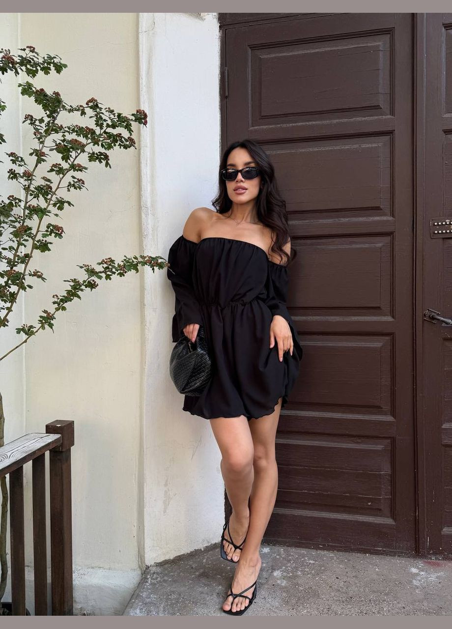 Чорна літня сукня з відкритими плечима чорного кольору 33515 кльош No Brand однотонна