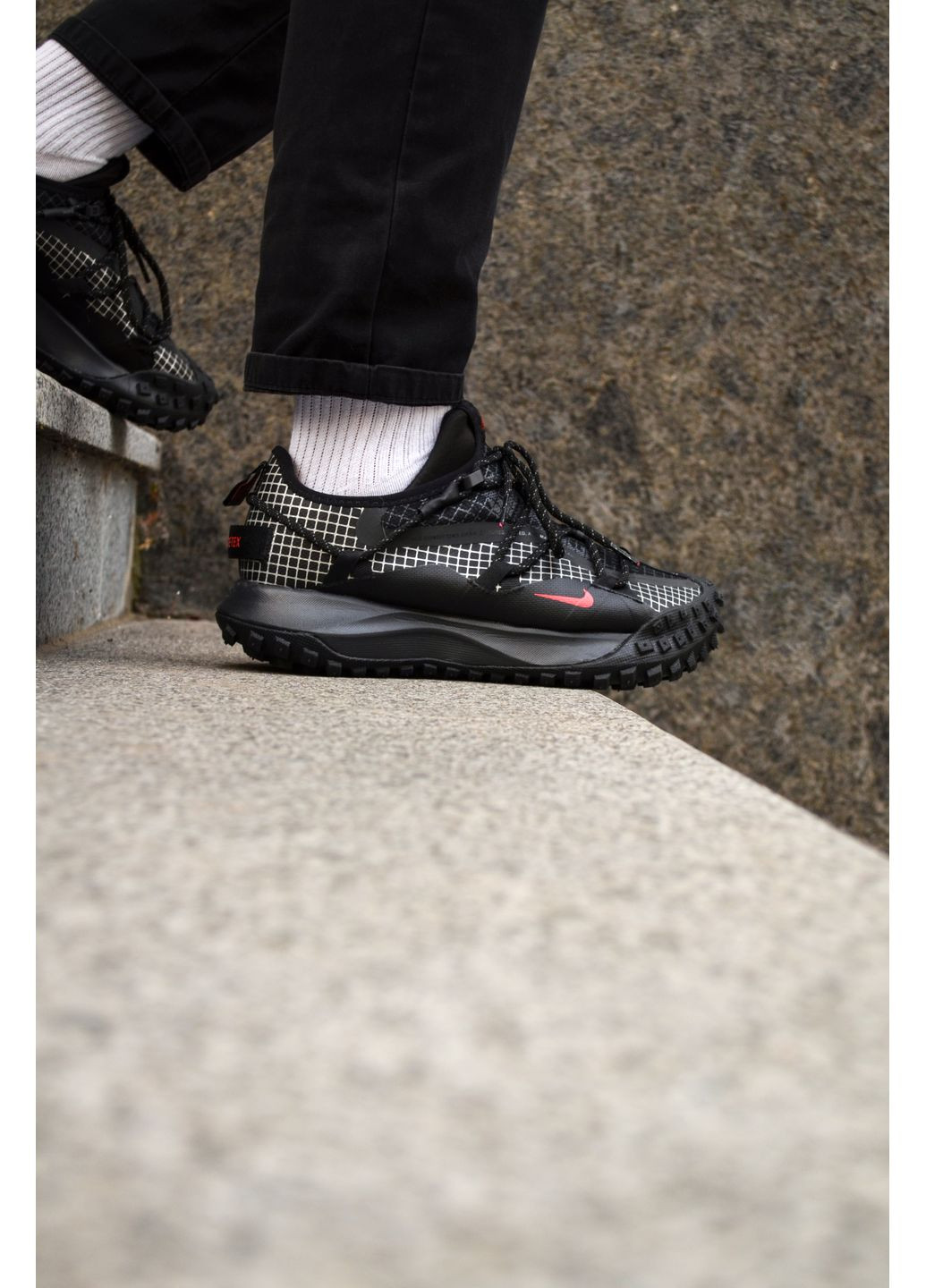 Чорні Осінні кросівки чоловічі nike acg mountain fly black white найк асж маунс флай No Brand