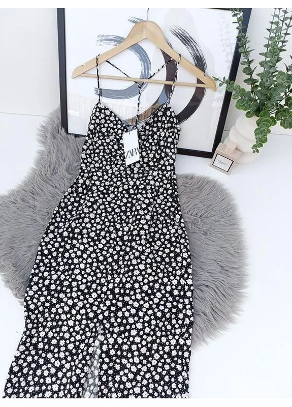 Белое платье меди в цветочный принт с содержанием льна. Zara