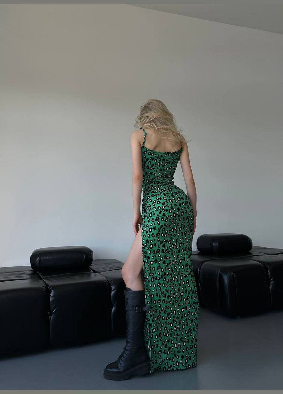 Зелена яскрава літня сукня-максі на бретелях і розрізом від стегна, зелена сукня з красивими цятками у розмірі 42-46 No Brand