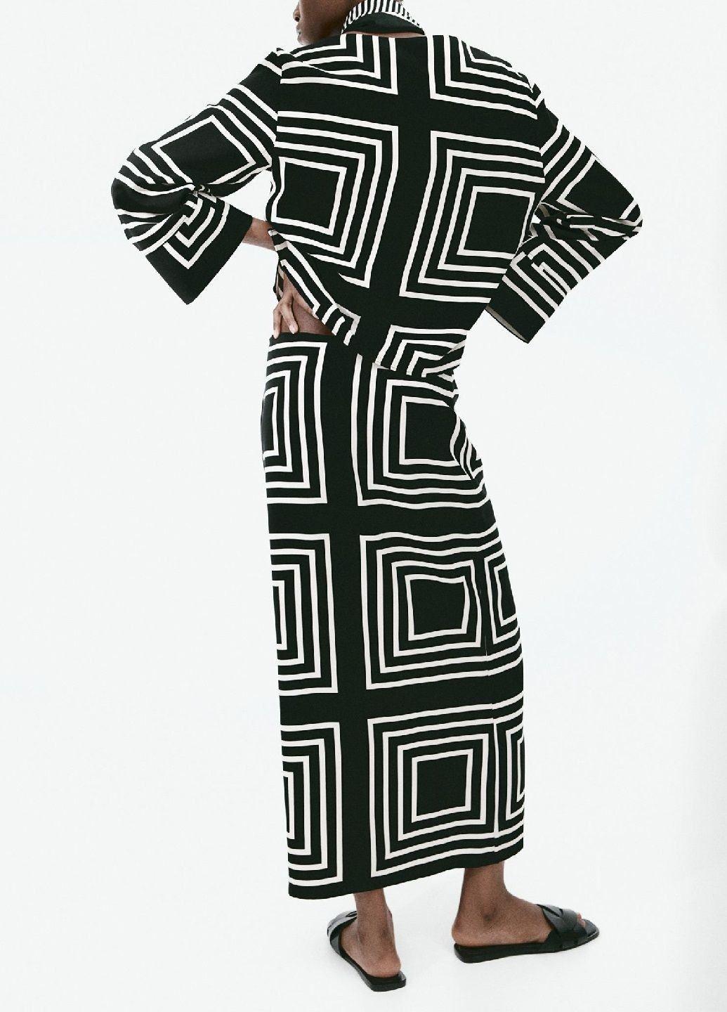 Черная кэжуал с геометрическим узором юбка H&M