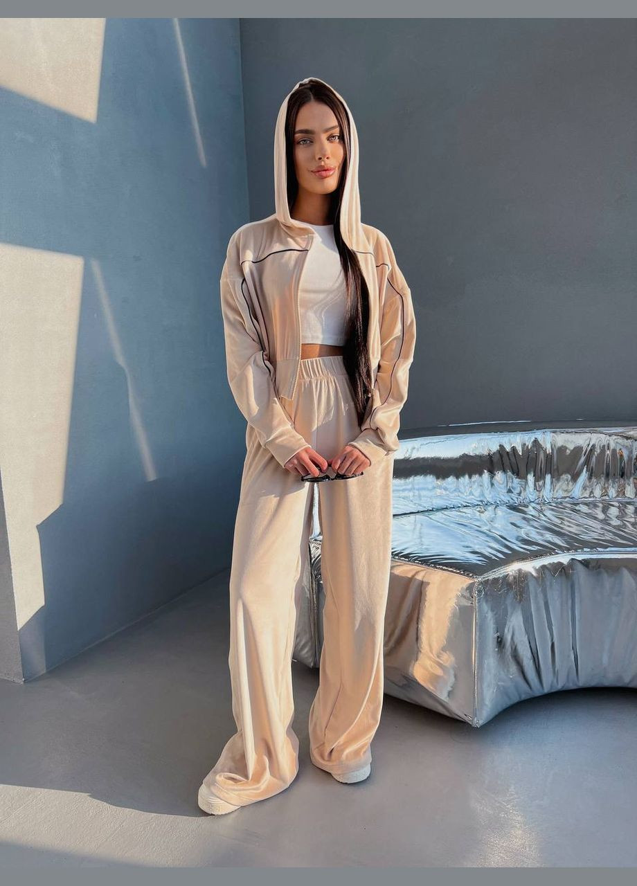 Женский спортивный костюм с капюшоном. Україна (331606030)