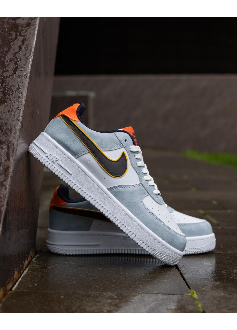 Черные демисезонные кроссовки мужские nike air force white orange black найк аир форс 1 премиум No Brand
