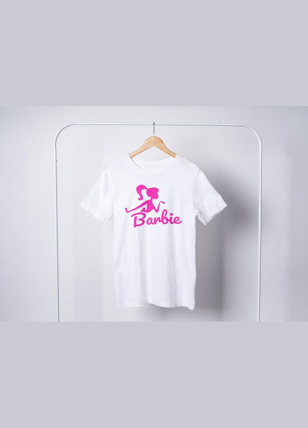 Белая всесезон женская футболка с принтом "barbie" с коротким рукавом Vakko