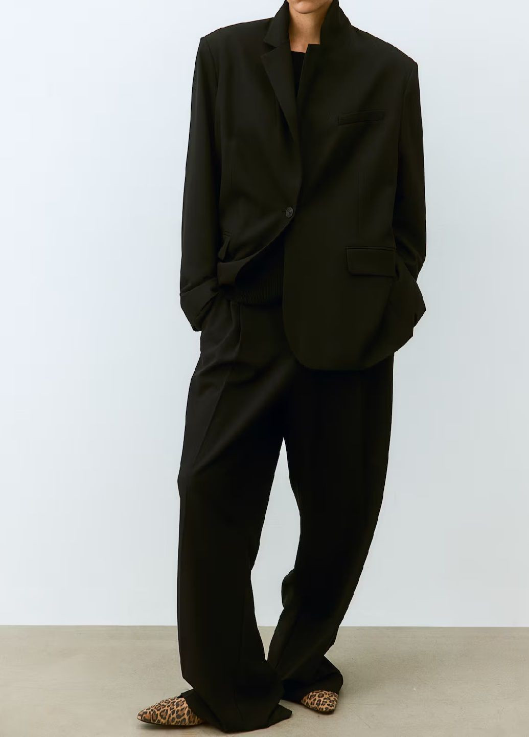 Черный женский жакет H&M однотонный - демисезонный