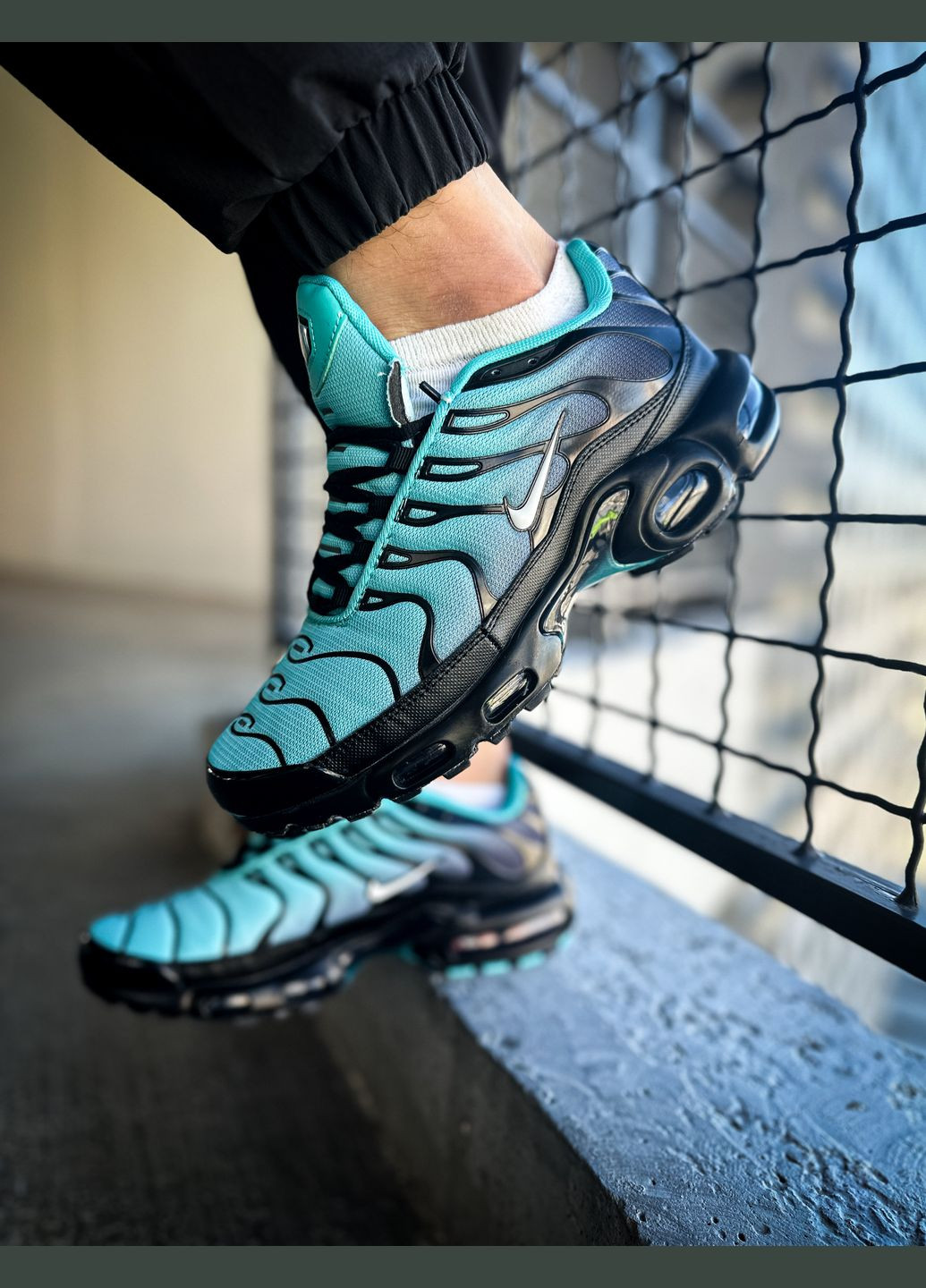 Бірюзові всесезон кросівки чоловічі nike air max tn plus tiffany blue black | найк аір макс тн бірюзові чорні No Brand