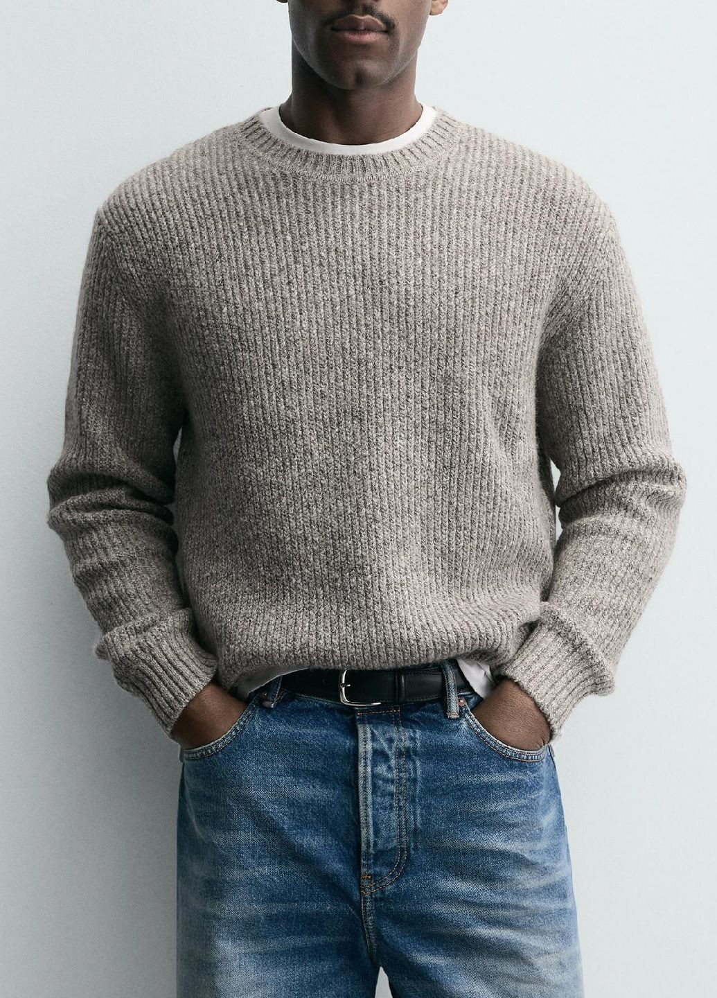 Сіро-бежевий зимовий светр Zara