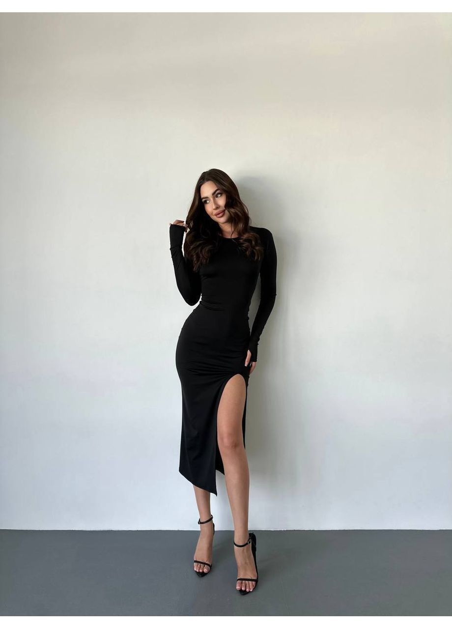 Черное кэжуал элегантное женское платье приталенного кроя. с открытой спиной Україна однотонное