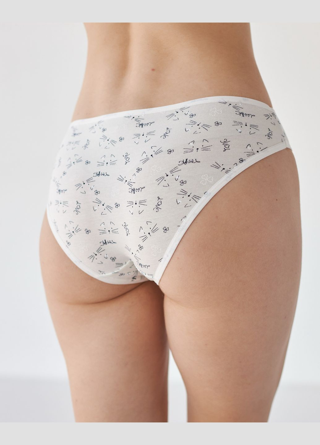 Набор женских трусиков котик неделька - 7 шт No Brand трусики (302517948)