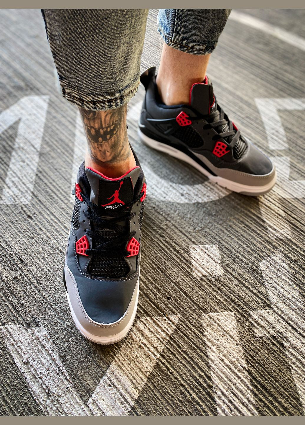 Серые всесезонные кроссовки мужские nike air jordan 4 retro infrared gray | найк аир джордан 4 ретро серые No Brand