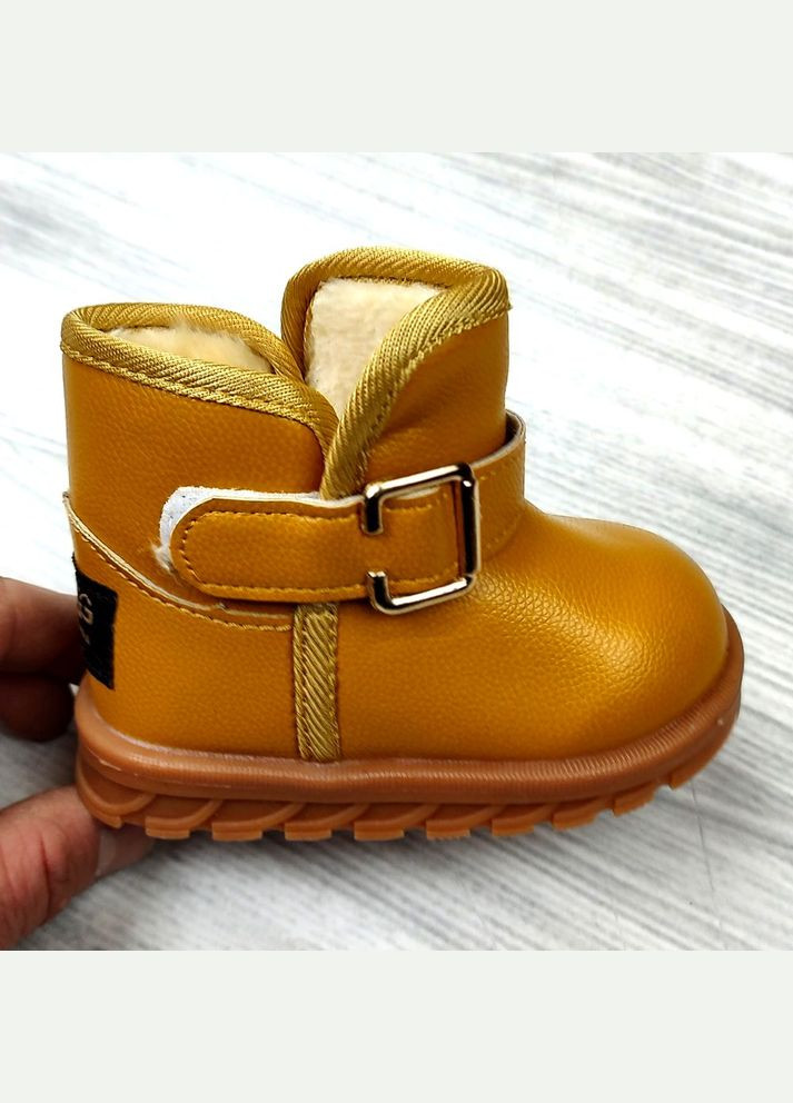 Цветные зимние угги детские xia с мехом pu-кожа желтые. No Brand