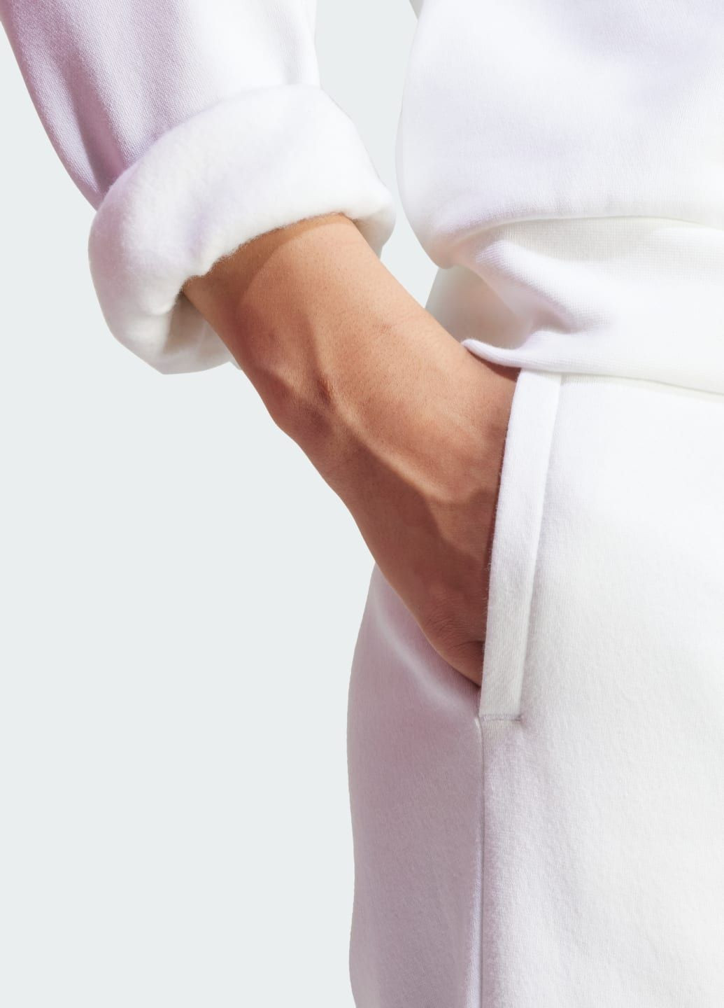 Свитшот Essentials Small Logo Feel Cozy adidas (357207755)