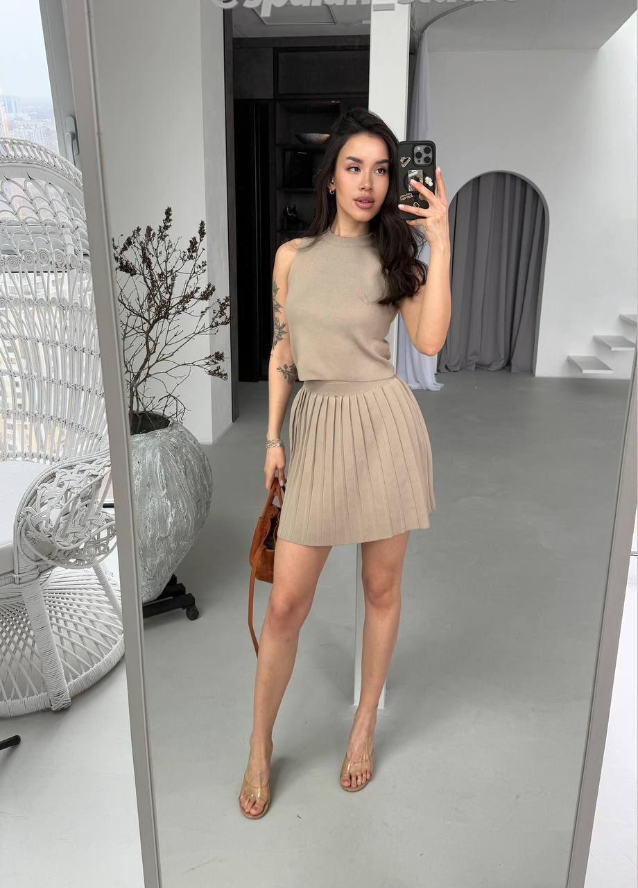 Літній бежевий костюм, легкий та повсякденний, ідеальний, стильний та комфортний для теплих днів у розмірі 42-46 No Brand 104-3 (324218889)