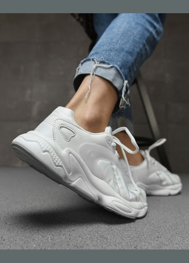 Стильні жіночі кросівки білі No Brand білі (302453147)