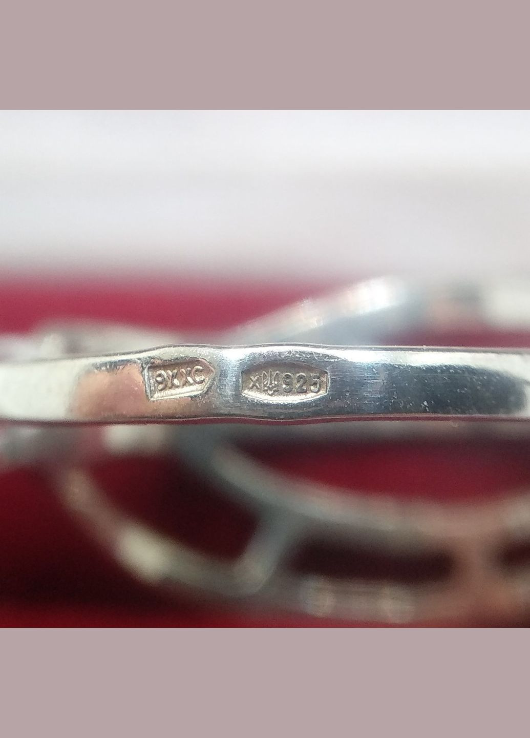 Каблучка срібло 925° 1,74г. (14с180) Сапфір 14С180 (306432448)