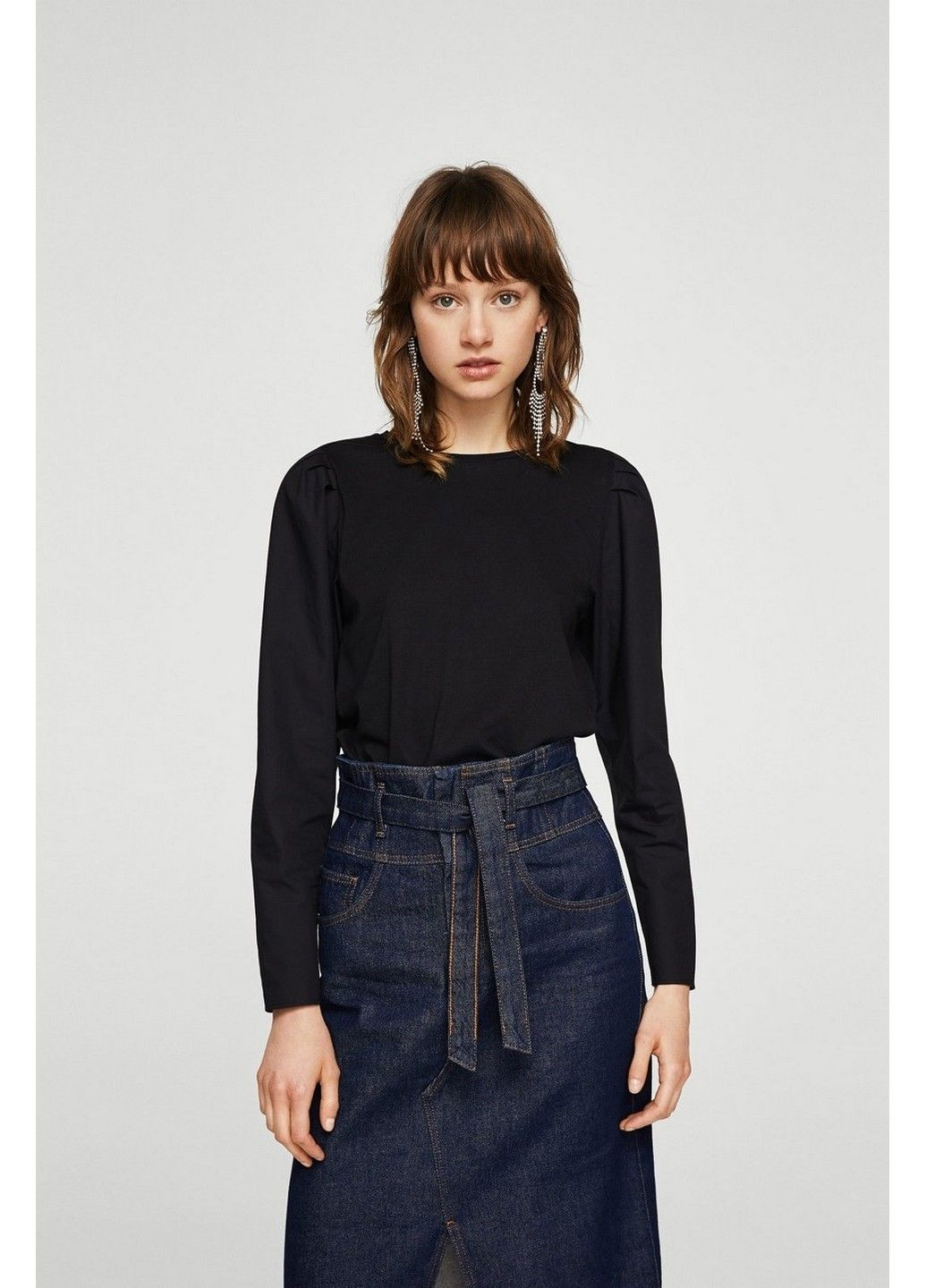 Чорна блуза Mango