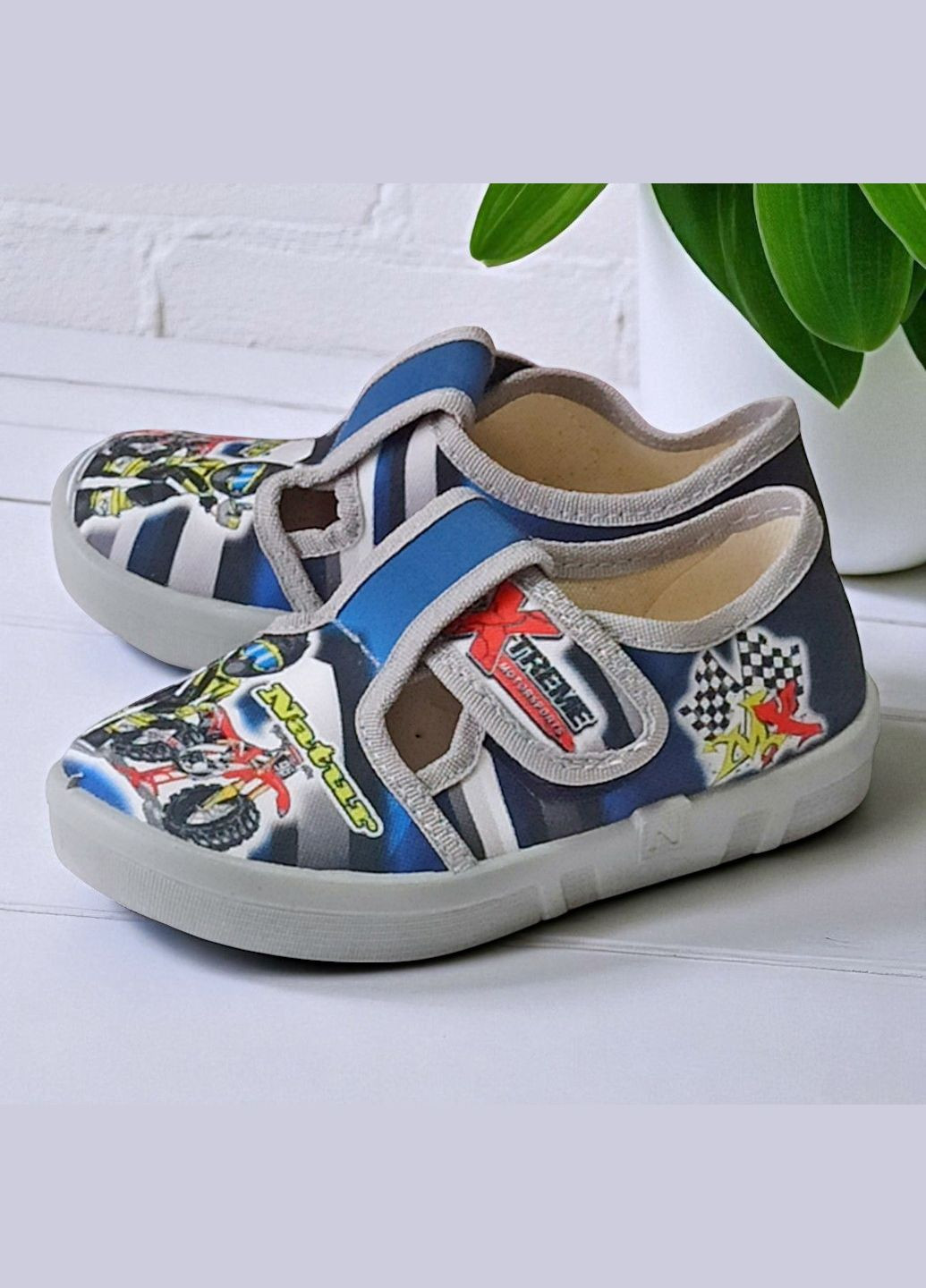 Синие ортопедические тапочки на липучке для мальчика сменная обувь в садик сменка natur Waldi