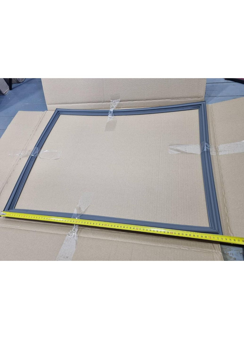 Сіра ущільнювальна резина для холодильника 4633084300 (740 mm * 580 mm) BEKO (362194057)